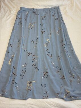 Liz Claiborne Blue Floral A-Line Midi Skirt